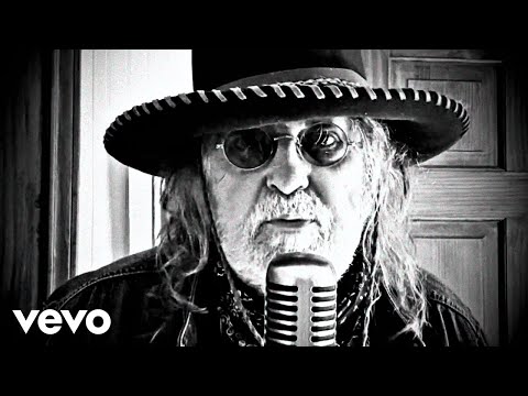 Ray Wylie Hubbard - Outlaw Blood ft. Ashley McBryde