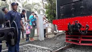 Download lagu proses Langsir   isi bahan bakar kereta uap mp3