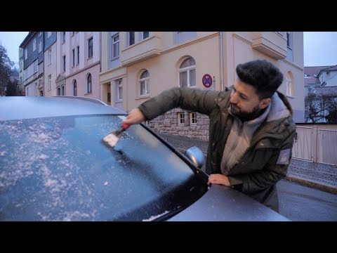 Eisregenchaos in Thüringen: Mann rutsch auf Blitzeispiste aus, Busse können wegen Eis nicht fahren