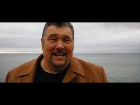 Nicki Feldt - Fri (Feat Amin Jensen) (Musik Video)