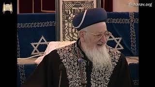 כוונה בברכות ובהזכרת שם שמים - שיעורי מנחת יהודה - מרן הרב מרדכי אליהו (הרב מרדכי אליהו זצ"ל) - התמונה מוצגת ישירות מתוך אתר האינטרנט יוטיוב. זכויות היוצרים בתמונה שייכות ליוצרה. קישור קרדיט למקור התוכן נמצא בתוך דף הסרטון