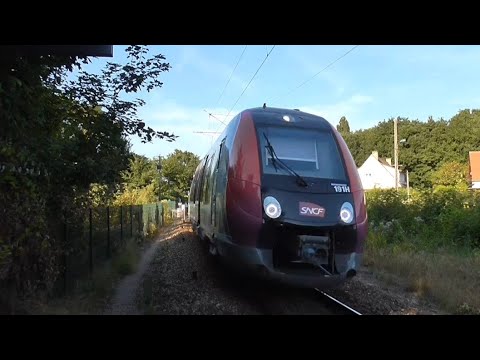 Z50000 NAT : Arrivée à la gare de Viarmes sur la ligne H du Transilien