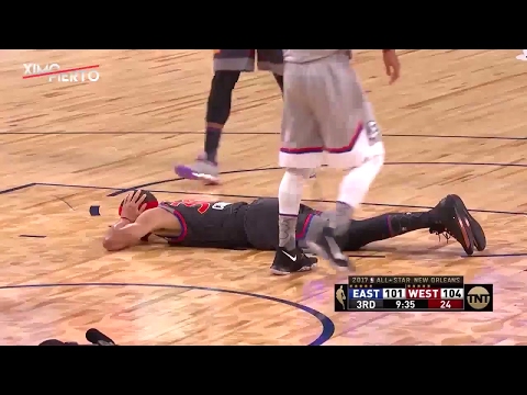 Stephen Curry avoids being posterized by Giannis Antetokounmpo (2017 All Star Game)