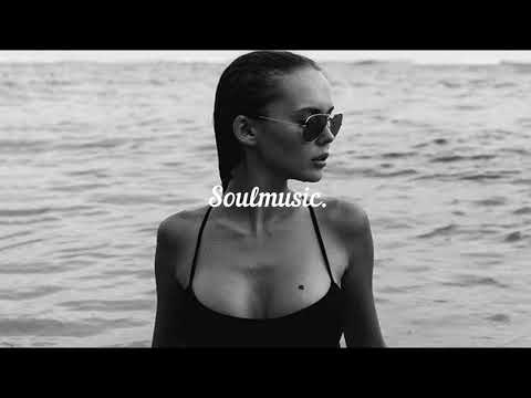 Luca Debonaire & DJ Marlon - Love On Me