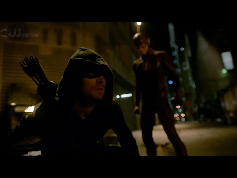 The Flash vs Arrow Crossover scene || The Flash Season 1 Episode 8 Full HD 1080p