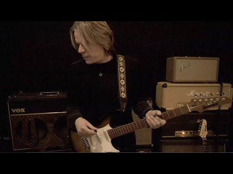 Andy Timmons "Heroes" (David Bowie Cover)