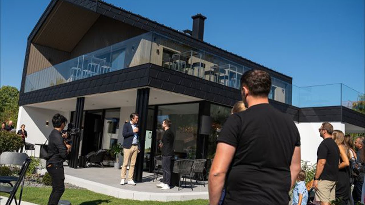 YouTube Video Thumbnail