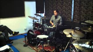 Iarin Munari Drums Clinic - The Oakland Stroke (Tower of Power)