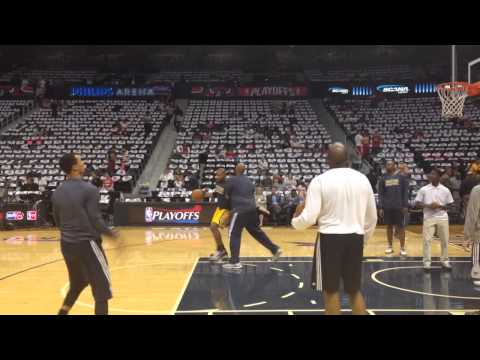 Pacers PF David West warming up prior 1st Rd Playoff Game 4 (4-26-14)