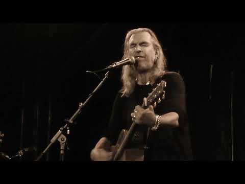 Justin Sullivan   Snelsmore Wood New Model Army Surrounded live unplugged
