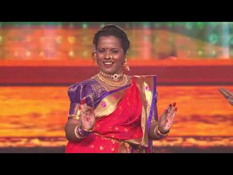 Trupti Dhodmise (IAS) performance on CHANDRA in "Maha-Utsav 2022" at BKC, Mumbai on Maharashtra Day!