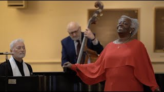 &quot;A Cradle in Bethlehem&quot; featuring Soloist Janis Russell