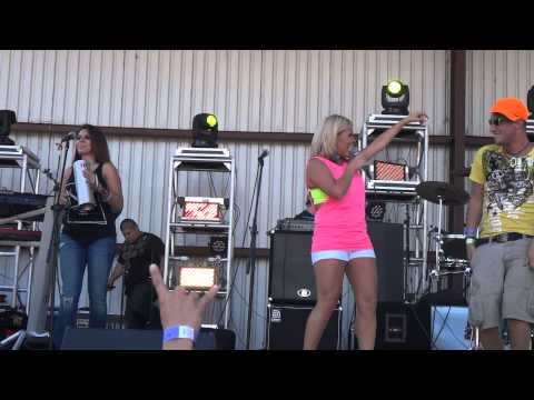 Stefani Montiel live @ Party at the Lake 2012 - Celos - Lubbock, TX