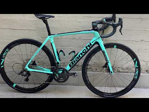 Bianchi Infinito CV Disc - Campagnolo SR 12 speed SLODE SHOW