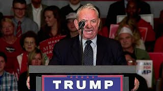 Download lagu Tommy Thompson meets with Trump as rumors swirl of another run for Governor mp3 Download lagu Tommy Thompson meets with Trump as rumors swirl of another run for Governor mp3