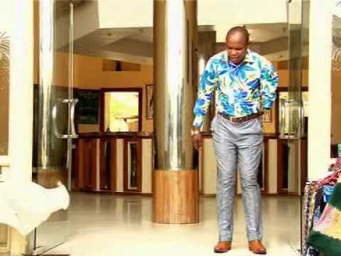 Solomon Mkubwa - Chunga Ahadi Yako (Official Video)
