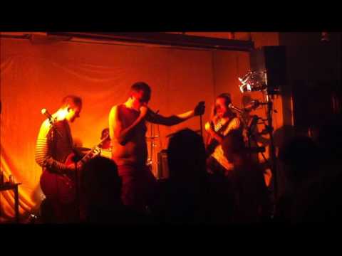 Connards en camping car - Edouard Nenez