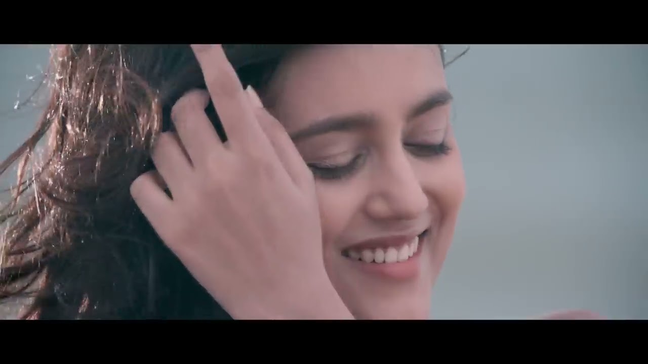 Idhayathai Oru Nodi Lyrics  | Semma Botha Aagathey | Anaika Soti | Yuvan Shankar Raja | Yuvan Shankar Raja