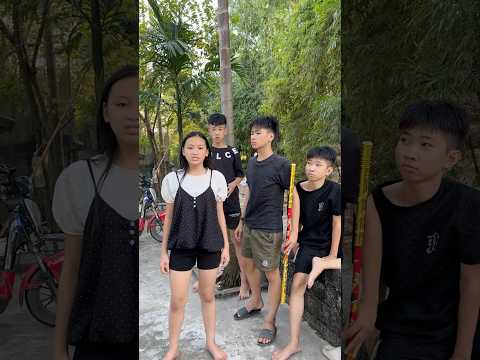 Em Gái Hôm Nay Quá Manh Động, Anh Trai Cũng Phải Bó Tay! 😂😱