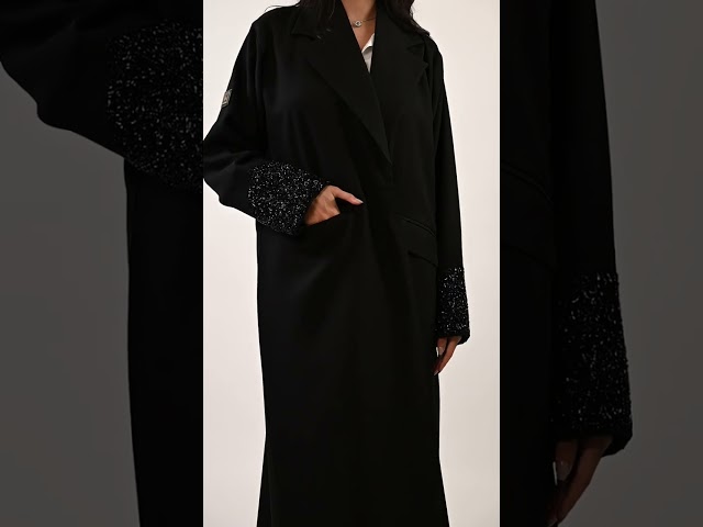 عباية كريب شك يدوي اسود