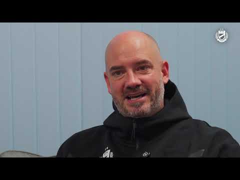 "A futball olyan, mint a négypróba: főleg labdajáték, de atlétika, sakk és küzdősport is van benne"