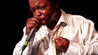 Lee Fields - Moonlight Mile