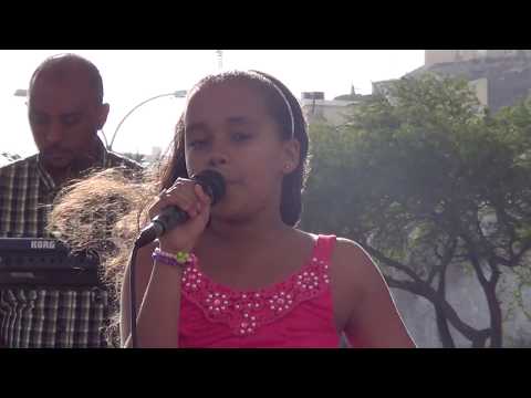 Leiny Armanda (Escola António Aurélio Gonçalves) - Doce Pompinha