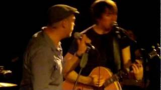 Sommerregen - Max Mutzke WASH FESTIVAL - ACOUSTIC NIGHT Gruenspan Hamburg 14.11.2011 / VIVA CON AGUA