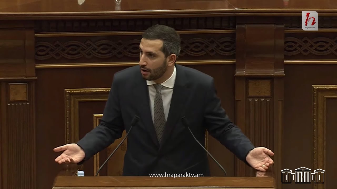 Ձեր տրամաբանությամբ՝ սա ջունգլի ա, ով որտեղ ուզում կանգնում ա. Ռուբինյանը՝ ընդդիմությանը