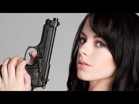 Movie Review: My mom robs banks