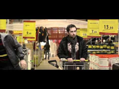 Roman.pro.muze.2010.1080p (Budař se chystá zabít Donutila)2/5