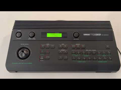 Yamaha TG33 Tone Generator 1990 - Black image 9