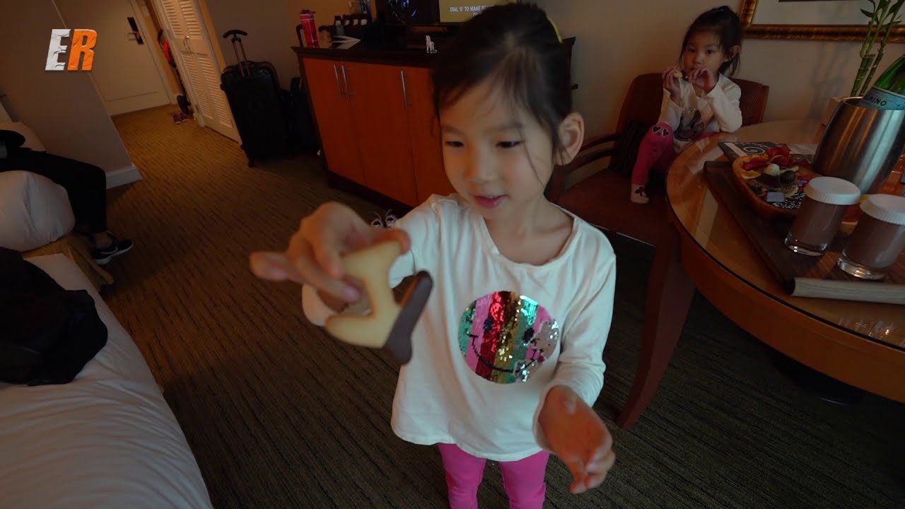 Sleeping in Airport Hotel thumbnail