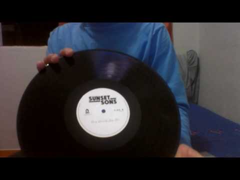 download lagu mp3 mp4 Sunset Sons Very Rarely Say Die, download lagu Sunset Sons Very Rarely Say Die gratis, unduh video klip Sunset Sons Very Rarely Say Die