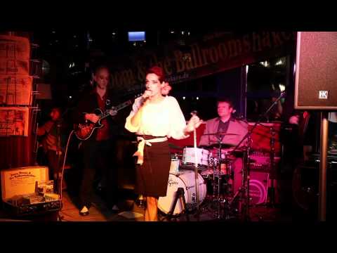 Jenny Boneja & the Ballroomshakers am Engelberg Music Festival, Schweiz