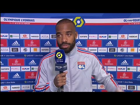 La réaction d'Alexandre Lacazette après son Quadruplé contre Montpellier