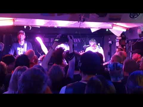 Massgrav - Varför ska vi lyda? Live, Club Probation, Stockholm 2022-04-23