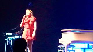 CŒUR DE PIRATE - Dans la Nuit live in Paris (8/10/2018)