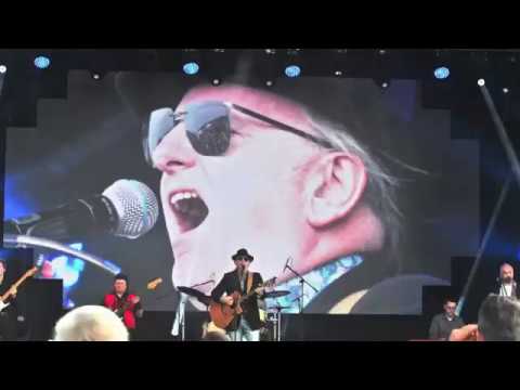 Van Morrison Tribute - Brown eyed Girl (HQ clip)