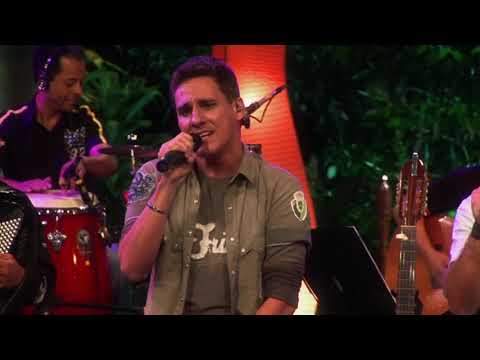 DVD Henrique & Hernane Luau Sertanejo - 12 - Sina De Namorada