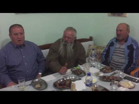 Keng tavoline Arjan Shehu