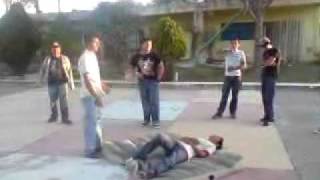 bolitas =D sentonazo de gorrion xDDD