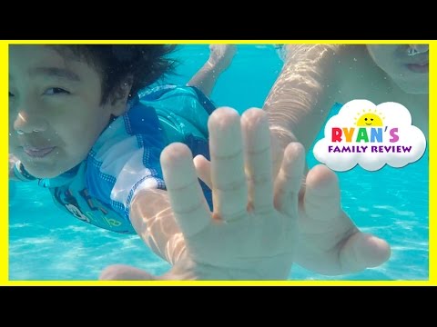 Kid Playtime at the Pool! Family Fun Vacation Disney's Art of Animation Resort Splash Pad for Kids Video