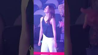 Download lagu Becky Enjoy At Freen's  Birthday Concert SHES so Pretty🥰 #freen  #becky #TheLoyalPin mp3