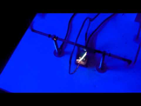 Motor Elétrico com Pistão Ativado Por Solenóide