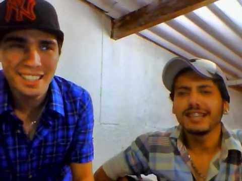 Jhonny e kauã em um momento de descontração com  Jhones Ramos