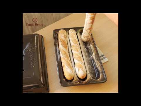 Emile Henry - Moule à baguettes - Pour la cuisson