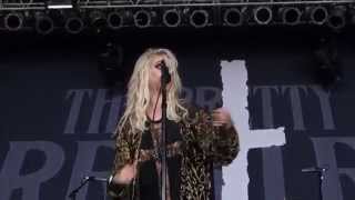 The Pretty Reckless - Why&#39;d You Bring A Shotgun To The Party Live