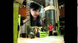 Download lagu Di sini aku menanti by lis sugiarti mp3 Download lagu Di sini aku menanti by lis sugiarti mp3