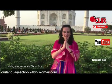 Cómo aprender Hindi / Cris de España hablando Hindi en Taj Mahal.